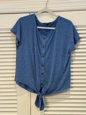 T.J.Maxx Blue Button-Front Tie Waist Short Sleeve Top